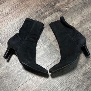 Salvatore Ferragamo Pamplona Black Heeled Boots size- 5.5